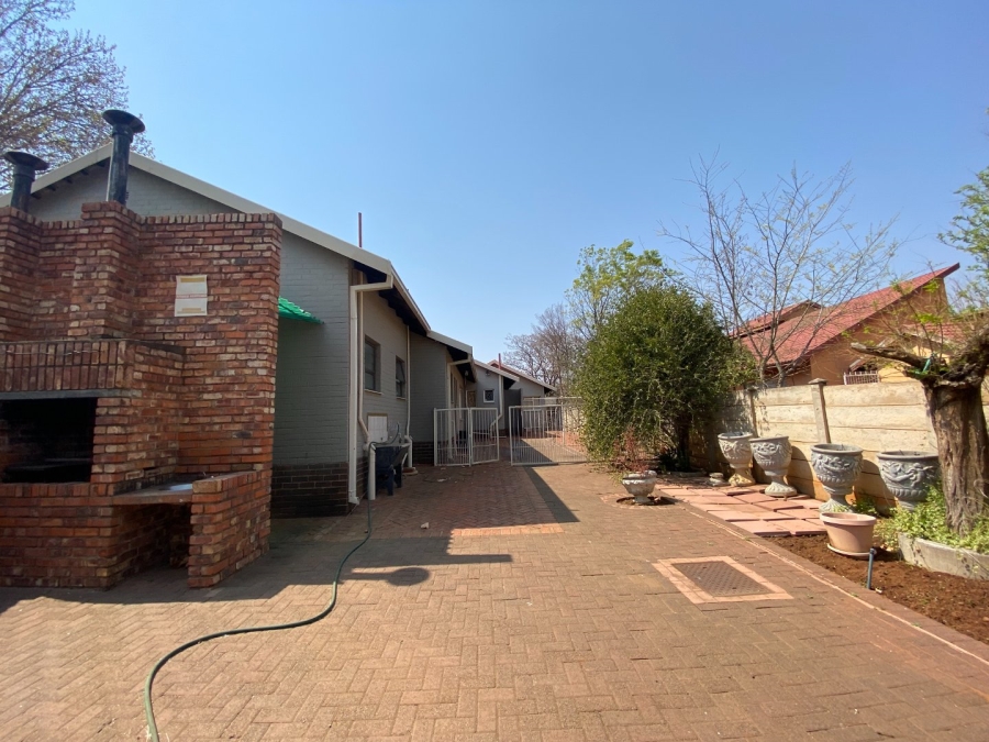 3 Bedroom Property for Sale in Universitas Free State